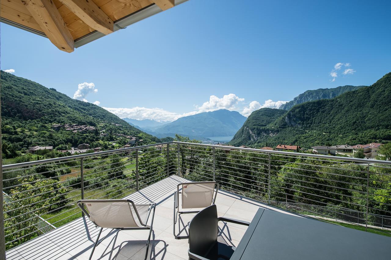 Terrazze Sul Garda Aparthotel Tenno Kültér fotó